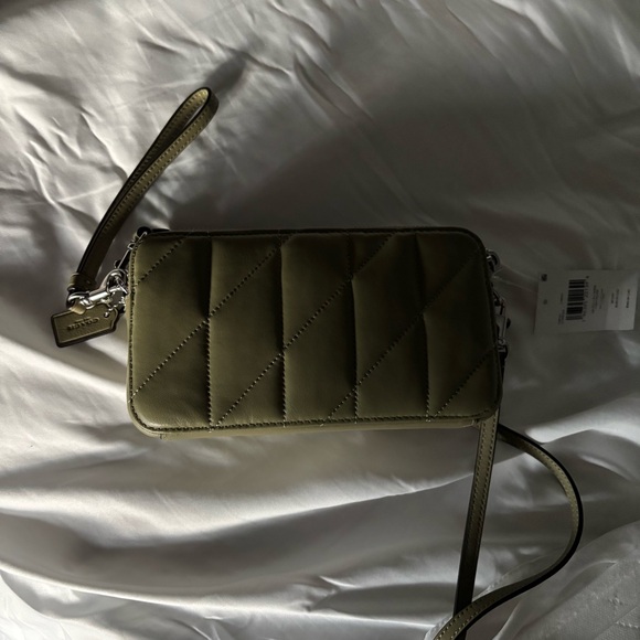 NWT Coach Kira Bag in the color Moss - Picture 6 of 7